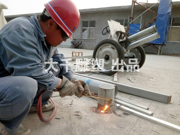 影视道具大炮制作中